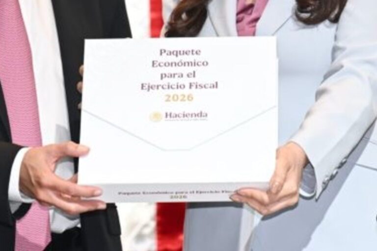 Sheinbaum defiende alza de impuestos a bebidas azucaradas y tabaco en Paquete Económico 2026