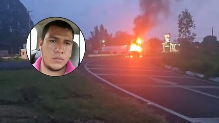 Queman vehículos en protesta a la desaparición de cuatro jóvenes en carretera | Video