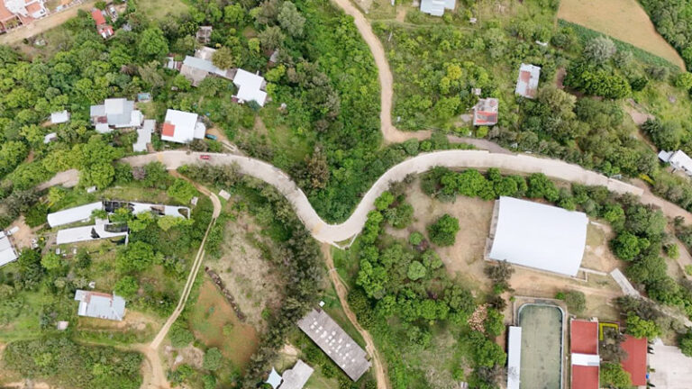 Beneficia Primavera Oaxaqueña a San Agustín Etla con pavimentación de calles