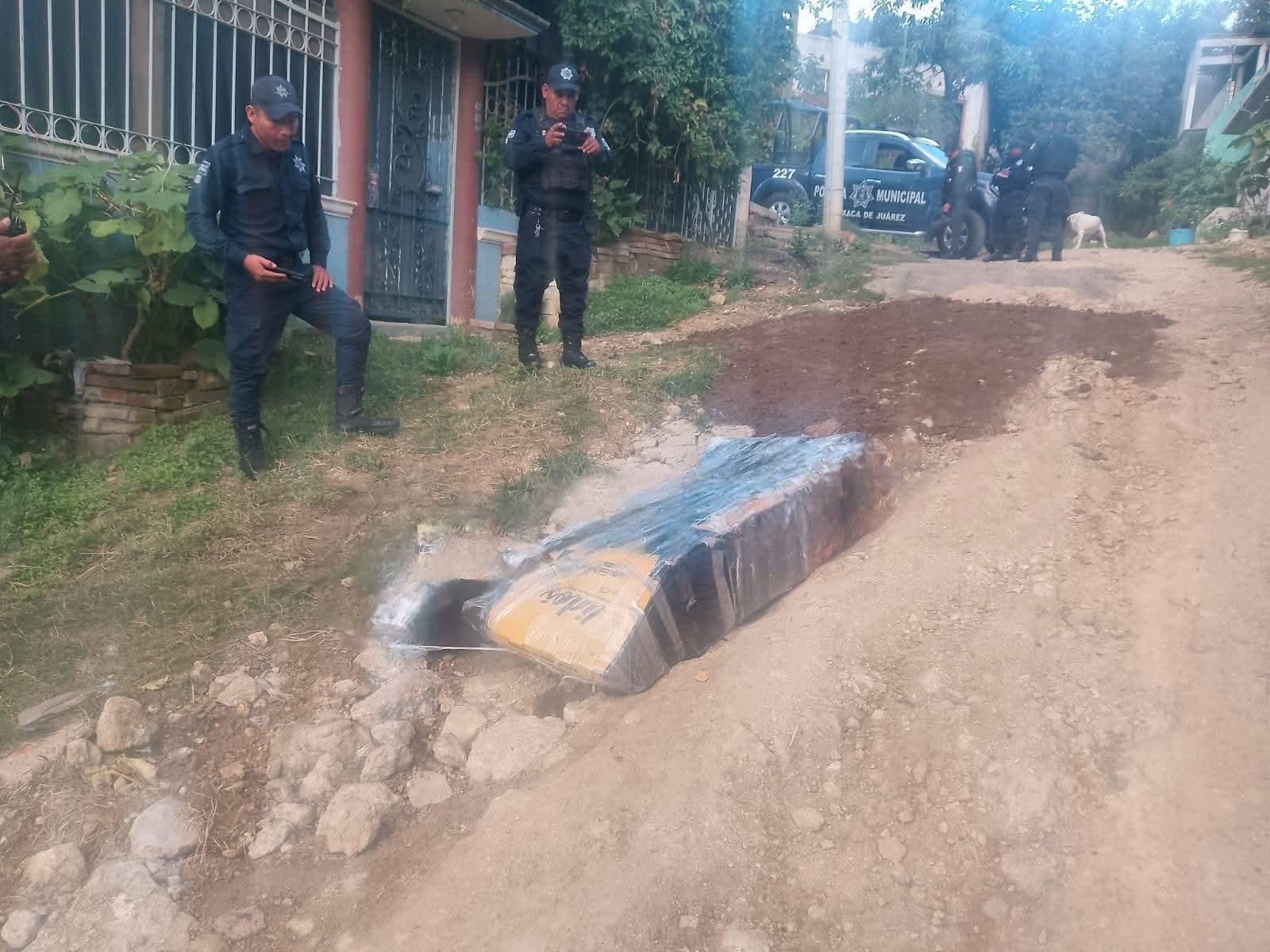 En caja de paquetería localizan cuerpo humano en la Colonia Jardín