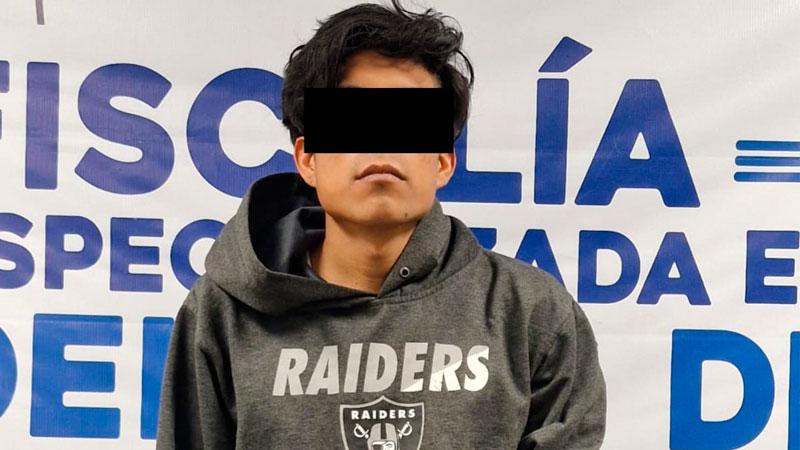 Mando Metropolitano detiene y presenta ante Fiscalía de Oaxaca a una persona que estaría relacionada con ola de “cristalazos” cometidos en Centro Histórico de la capital