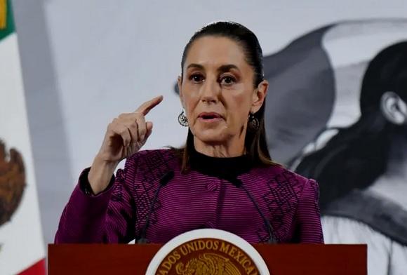 Diputados y senadores se reúnen con Claudia Sheinbaum en Palacio Nacional