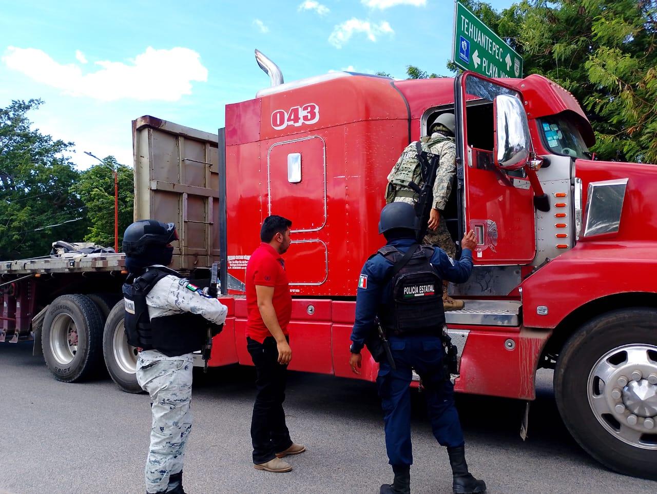 Gabinete de Seguridad Estatal realiza búsqueda de menor desaparecida en Juchitán