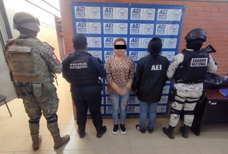 Fiscalía de Oaxaca ejecuta orden de aprehensión y detiene a mujer por planear homicidio de su esposo, cometido en el estado de Chiapas