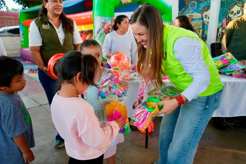 La magia de los Reyes Magos recorre las agencias de Oaxaca de Juárez