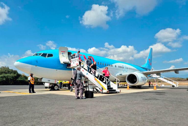 Cuenta Bahías de Huatulco con nuevo vuelo chárter procedente de Chicago: Sectur Oaxaca