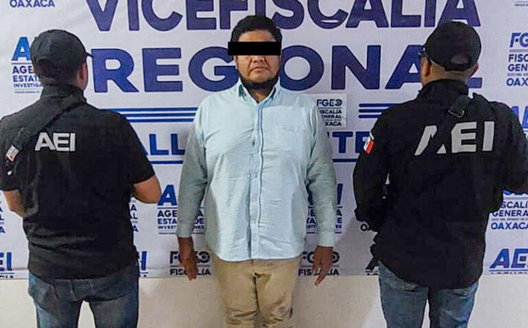 Por extorsión en su modalidad de cobro de piso, ejecutan orden de aprehensión contra R.S.M.B., detenido el domingo tras incidentes en bar de la capital: Fiscalía de Oaxaca
