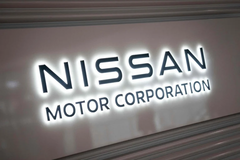 Nissan prevé una pérdida anual de 4 mil 200 millones de dólares