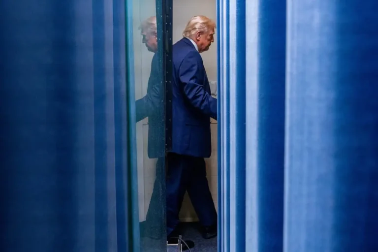Tira Corte Suprema de EU aranceles de Trump