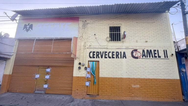 Realizan cateo en bar utilizado como punto de venta de drogas en la Central de Abasto, aseguran dosis y detienen a dos