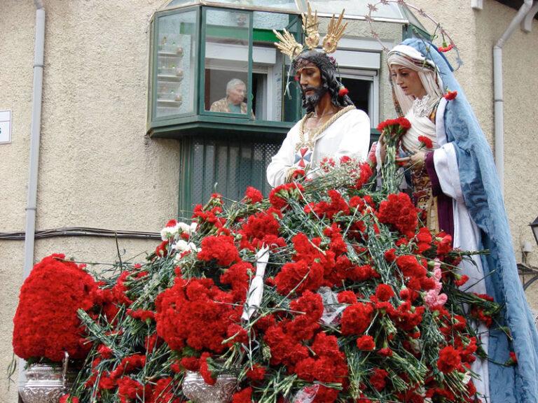 Málaga se rinde al pie del Cautivo: El rugido de la fe en la Costa del Sol
