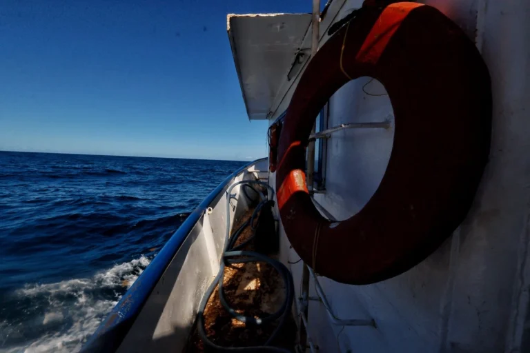 Siguen esfuerzos por ubicar a dos veleros que llevan ayuda humanitaria a Cuba