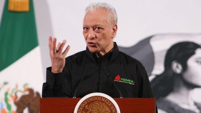 Secretaría de Energía y PEMEX se reúnen con gasolineros para discutir aumento de diesel y gasolina premium