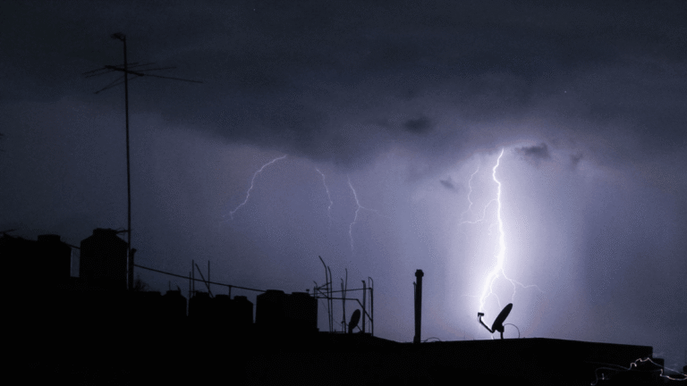 Alerta por “tormenta negra” en México: qué es este fenómeno y cuáles estados afectará
