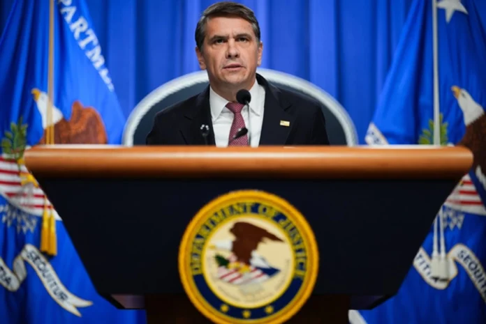 todd-blanche-anticipa-mas-acusaciones-contra-politicos-mexicanos.webp