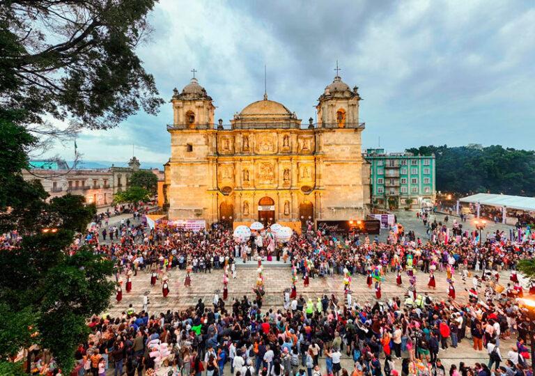 Estima Sectur derrama económica de 668 mdp en la capital oaxaqueña por la Guelaguetza 2026