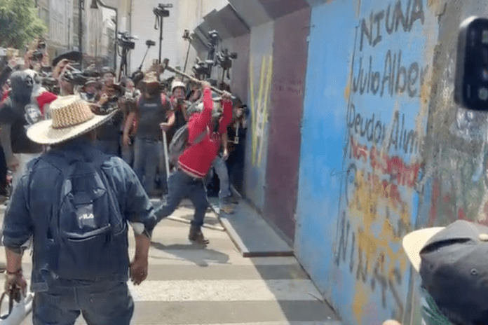 cnte_vallas_mexico.png