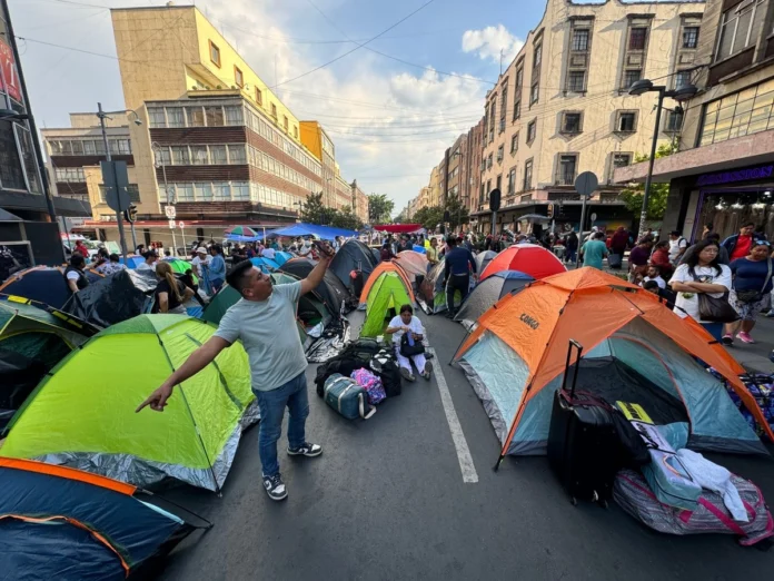 el-dialogo-debe-prevalecer-para-atender-a-docentes-pide-sheinbaum.webp