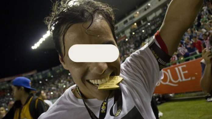 ex-futbolista-omar-bravo-pierde-amparo-enfrentara-proceso-por-presunto-abuso-sexual-en-prision.webp
