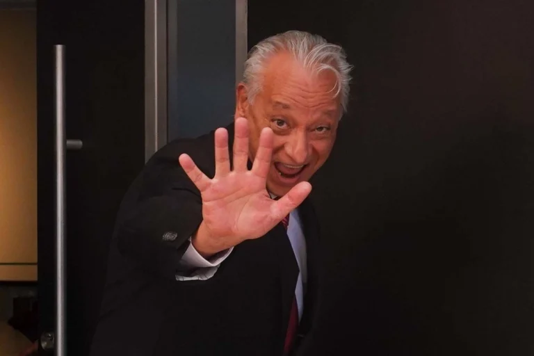 Sheinbaum exige todo el peso de la ley contra exdirector de Pemex tras denuncia por violencia de género