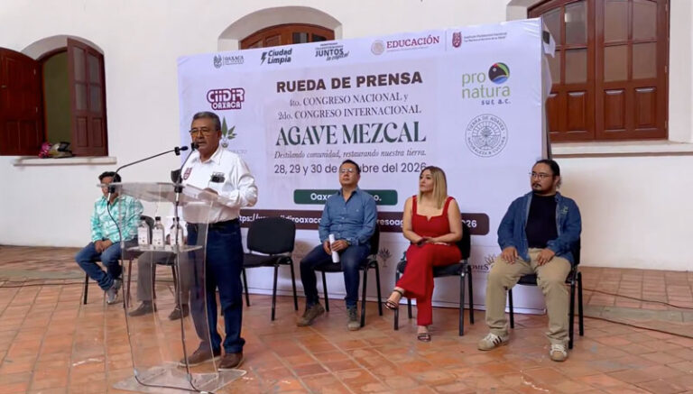 Anuncian en Oaxaca el 4º Congreso Nacional del Agave-Mezcal y 2º Congreso Internacional
