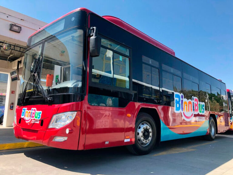 Con BinniBus, acercarán a visitantes a las ferias de la Guelaguetza 2026