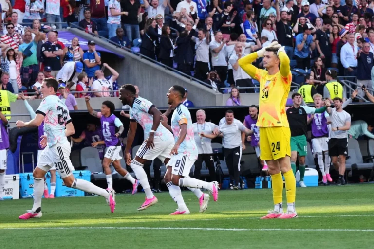 Bélgica aplasta a EU 4-1; los tres anfitriones quedan fuera del Mundial 2026