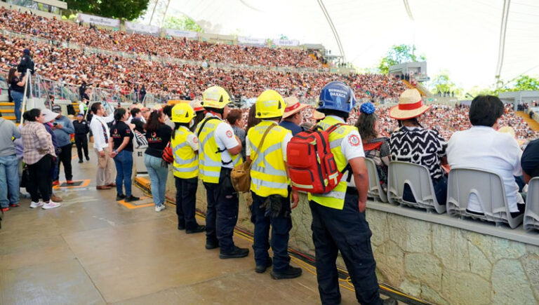 Refuerzan atención médica y vigilancia sanitaria durante la Octava del Lunes del Cerro 2026