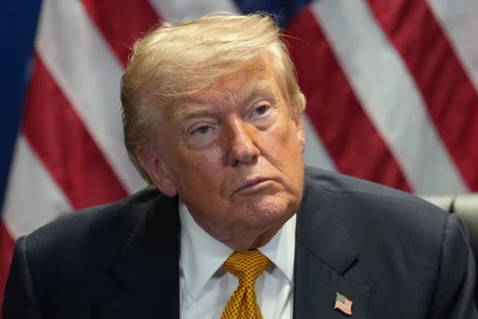 trump-advierte-que-podria-atacar-otra-vez-iran.webp