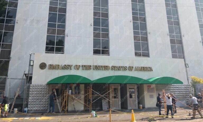 Antigua cancillería es “renombrada” como Embajada de EU por película de Luis Estrada