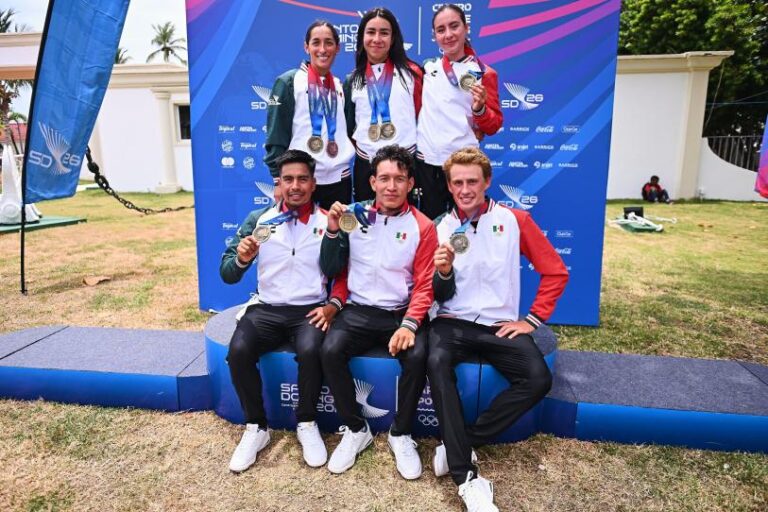 México conquista el relevo mixto y gana los cinco oros del triatlón