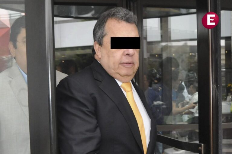 Dictan prisión preventiva a Ángel Aguirre por presunto ocultamiento de pruebas en el caso Ayotzinapa