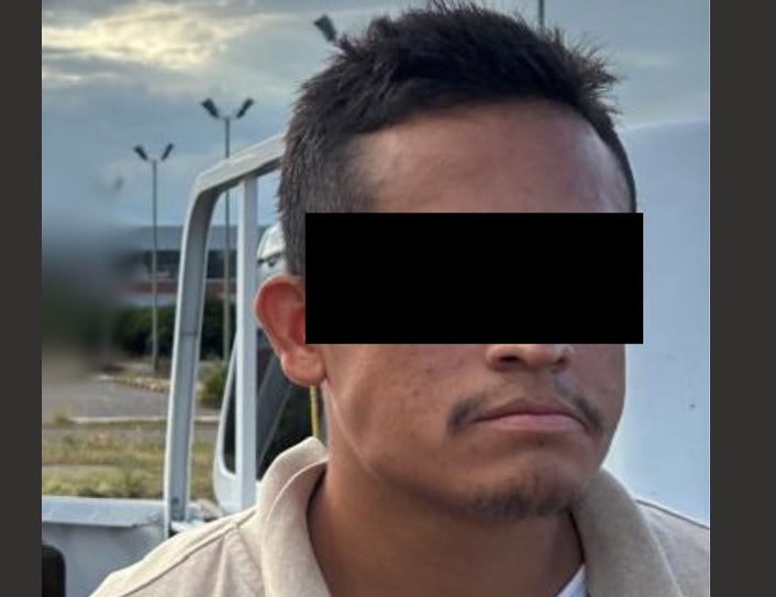 Fiscalía de Oaxaca detiene a dos personas por homicidio calificado cometido contra conductor de transporte urbano en Salina Cruz