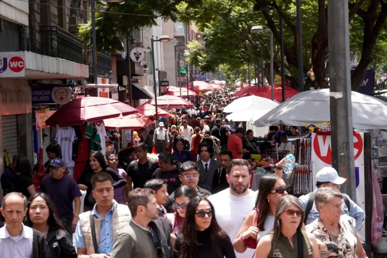 Economía mexicana mantendrá crecimiento hacia el cierre de 2026, anticipa el Inegi