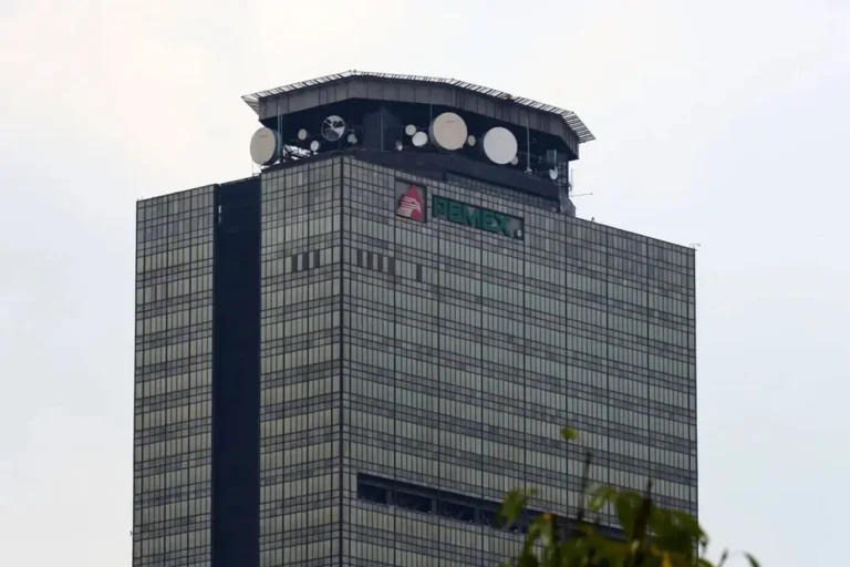 Sheinbaum estima que se ha liquidado a un 95 por ciento de proveedores y prestadores de servicios de Pemex