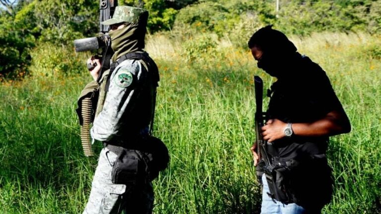 EU acusa de tráfico de armas y drogas a cuatro integrantes del CJNG detenidos en República Checa