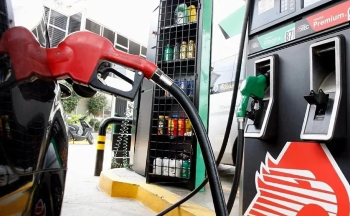 hacienda-deja-sin-subsidio-a-gasolina-premium-mantiene-apoyo-a-magna-y-diesel.webp
