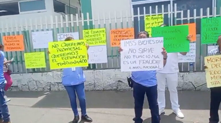 Protestan trabajadores del Hospital Civil de Oaxaca por falta de elevador y carencias