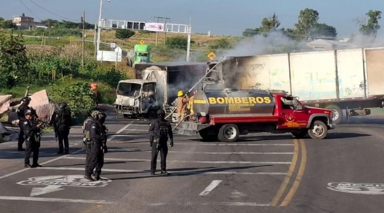 Bloqueos en Michoacán tras detención de objetivo delincuencial; estos son los puntos afectados