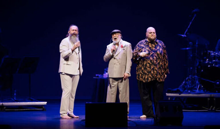 3 de corazones’ emociona al Teatro Cervantes en su estreno absoluto dentro del ciclo S!ngulares