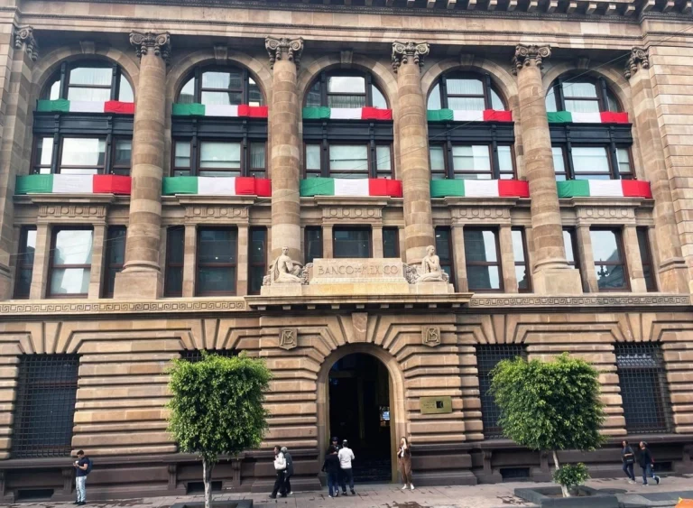 Banco de México mantiene tasa de interés en 6.5% ante repunte de inflación