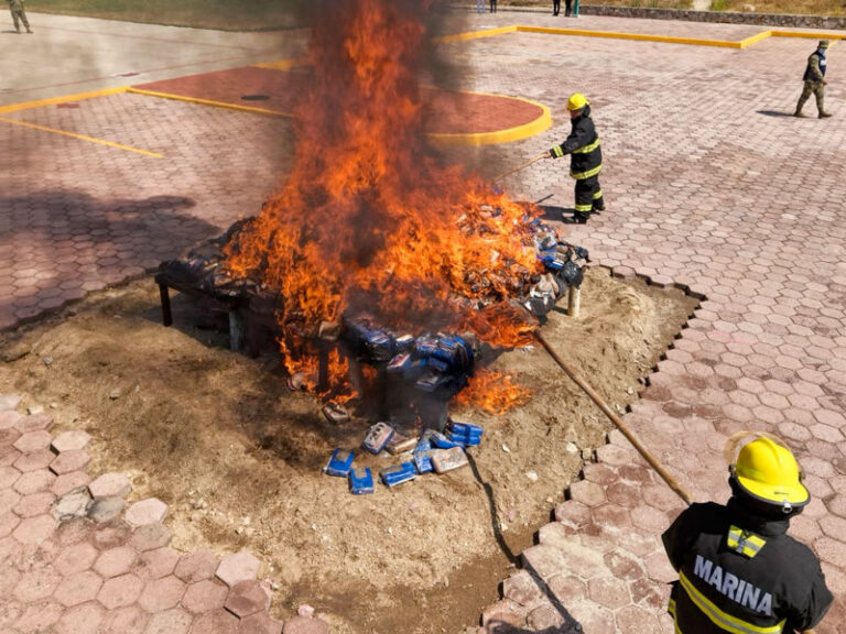 Atestigua Salomón Jara incineración de enervantes en Huatulco