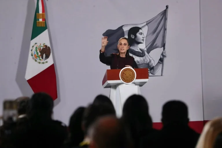 El problema de la IA no es sólo que genera contenidos sino que propaga información falsa en redes sociales: Sheinbaum