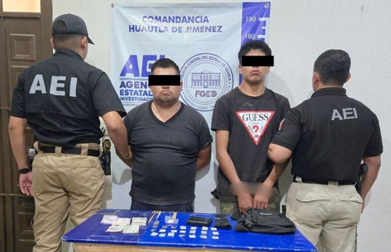 Detienen a dos hombres y aseguran vehículo con presunta droga en la Sierra de Flores Magón