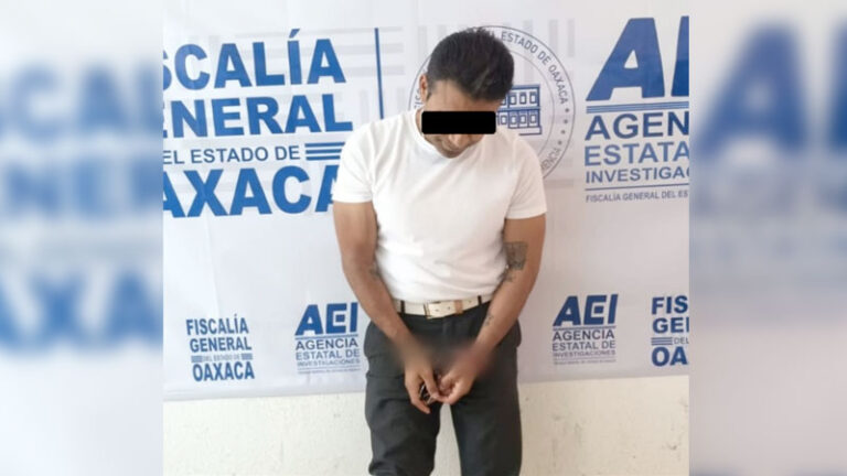Detienen a hombre por presunto robo de 63 celulares en negocio de Zimatlán