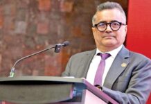 Avanza en Diputados ley para obligar cobro digital en casetas y gasolineras