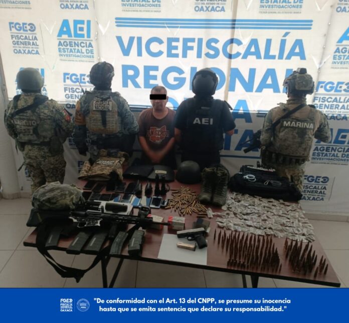 Fiscalia-de-Oaxaca-detiene-a-tres-generadores-de-violencia-en-la-Costa-aseguran-arsenal-tras-enfrentamiento.jpg