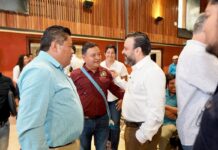 Jesús Romero destaca coordinación con CFE para mejorar servicios eléctricos en municipios de Oaxaca