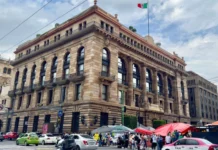 Mercados mantienen confianza en México y el peso, asegura subgobernador de Banxico