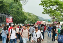 Maestros de la Sección 7 de la CNTE bloquean accesos a Tuxtla Gutiérrez